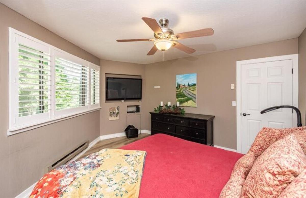 Picture of Home For Sale in Murphys, California, United States