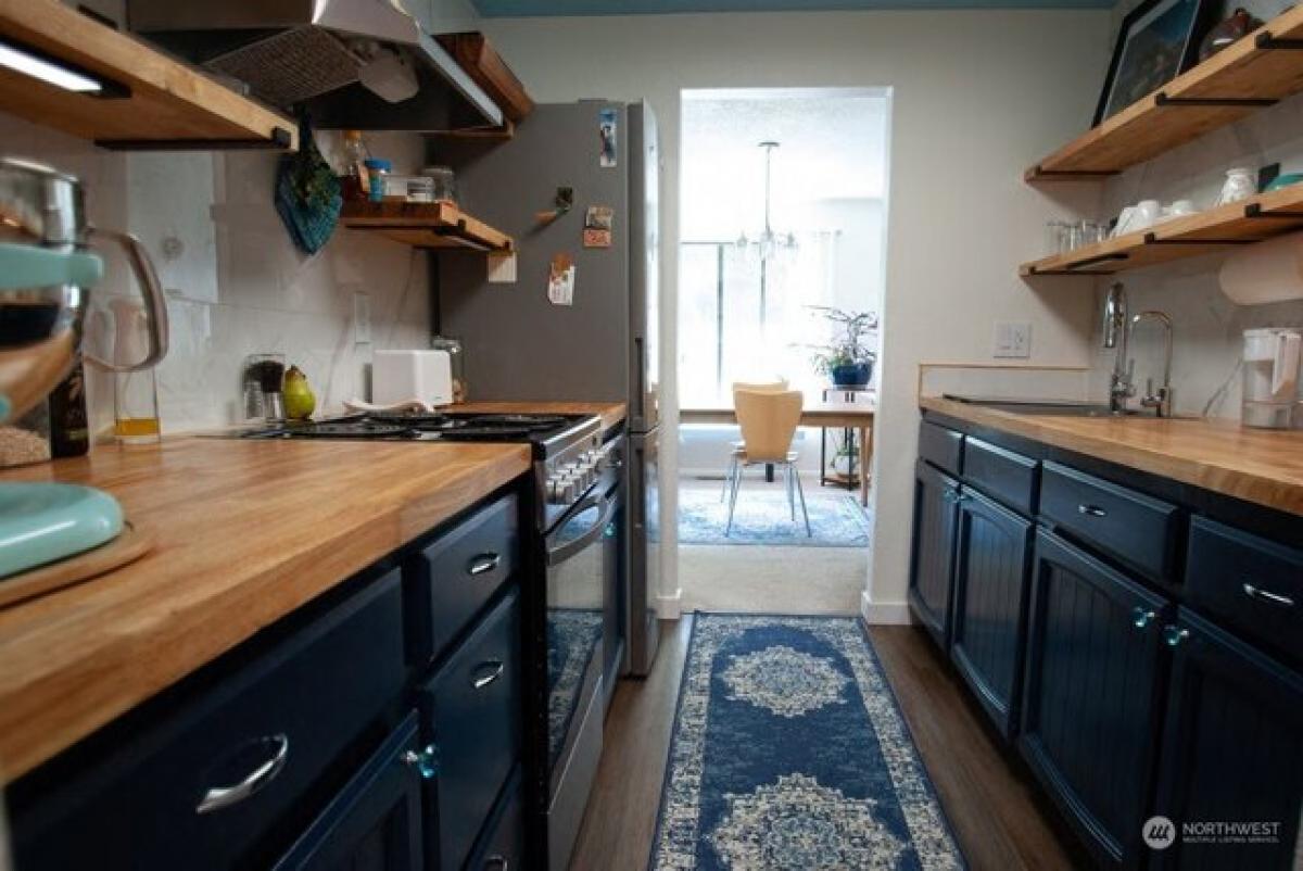 Picture of Home For Sale in Wenatchee, Washington, United States