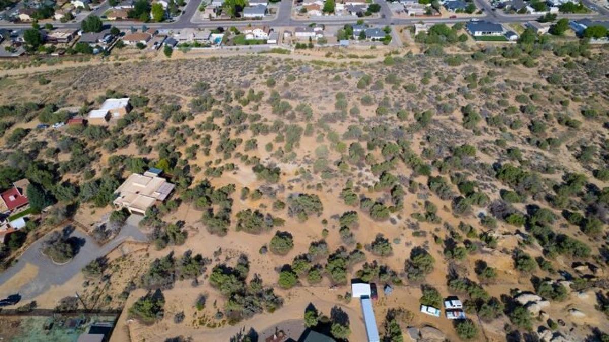 Picture of Residential Land For Sale in Farmington, New Mexico, United States