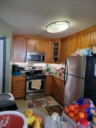 Home For Sale in Valley Stream, New York