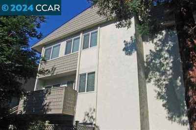 Home For Rent in Walnut Creek, California