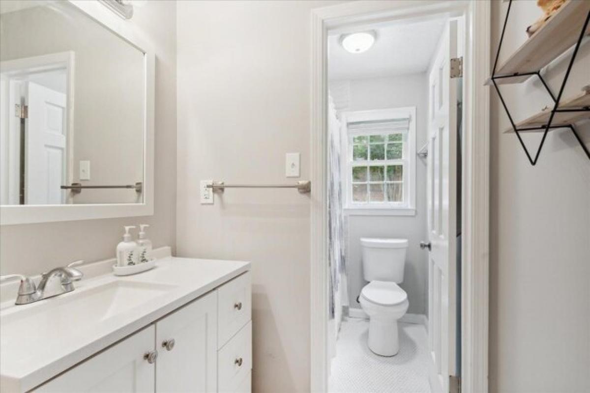 Picture of Home For Sale in Memphis, Tennessee, United States