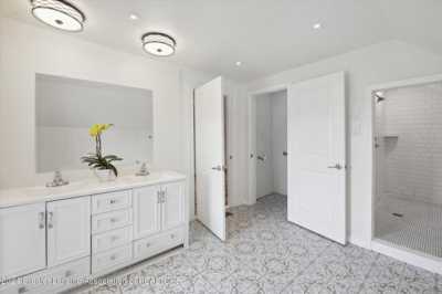 Home For Sale in Lansing, Michigan