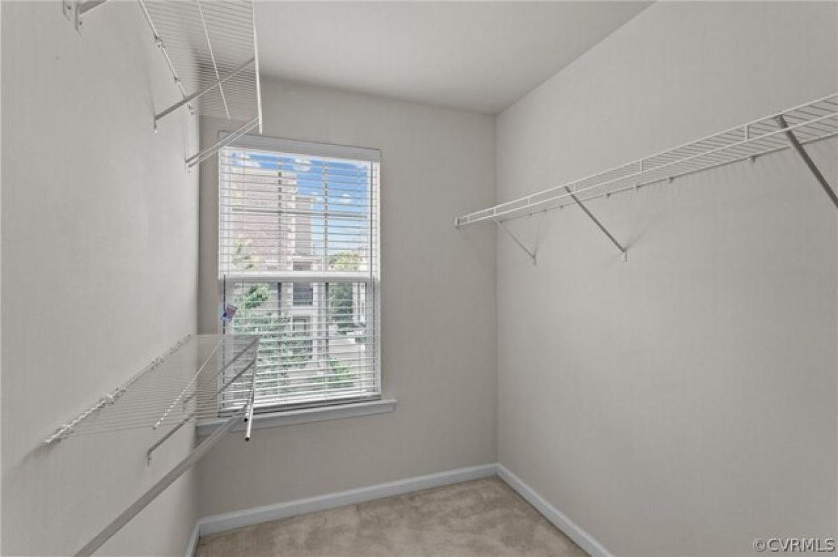 Picture of Home For Sale in Glen Allen, Virginia, United States