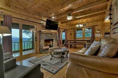 Home For Sale in Mineral Bluff, Georgia