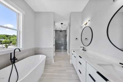 Home For Sale in Raleigh, North Carolina