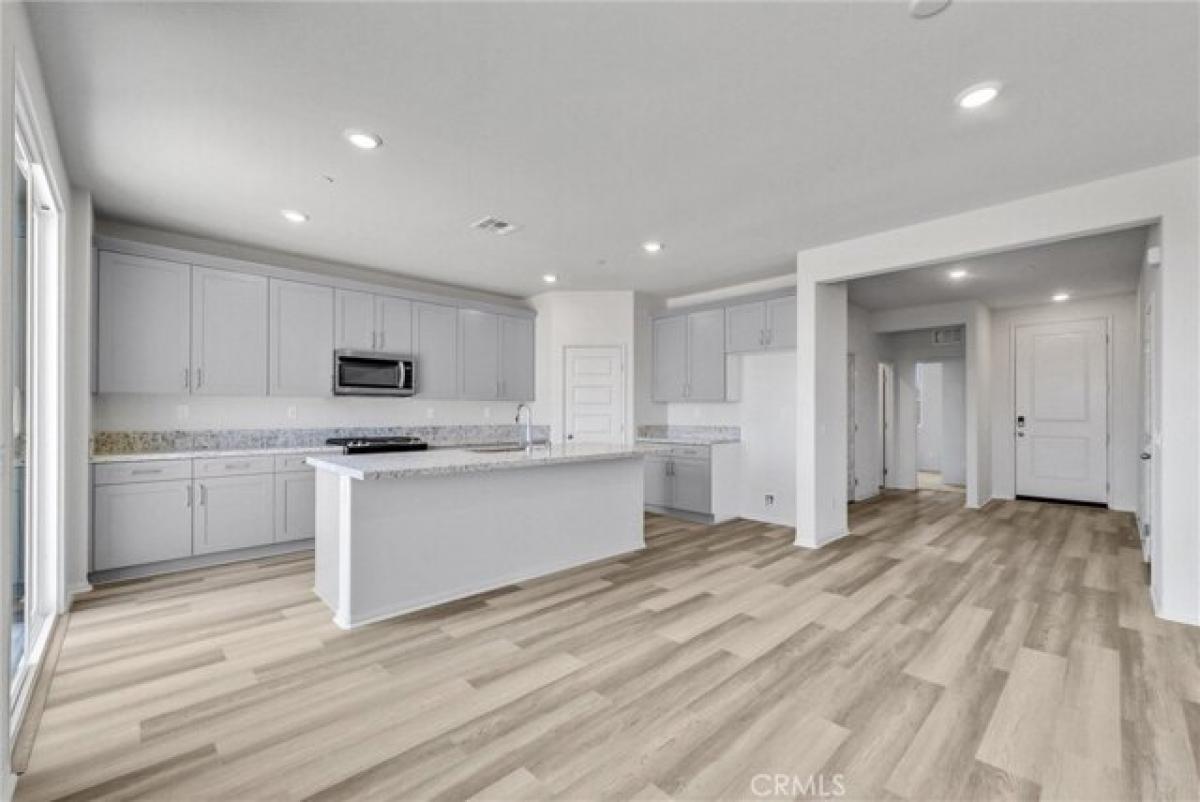 Picture of Home For Sale in Beaumont, California, United States