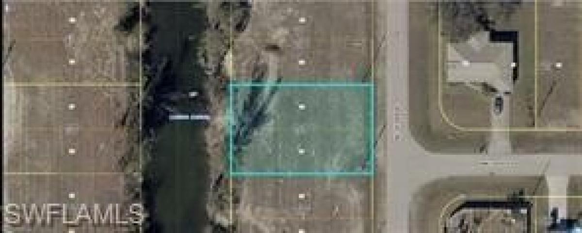 Picture of Residential Land For Sale in Cape Coral, Florida, United States
