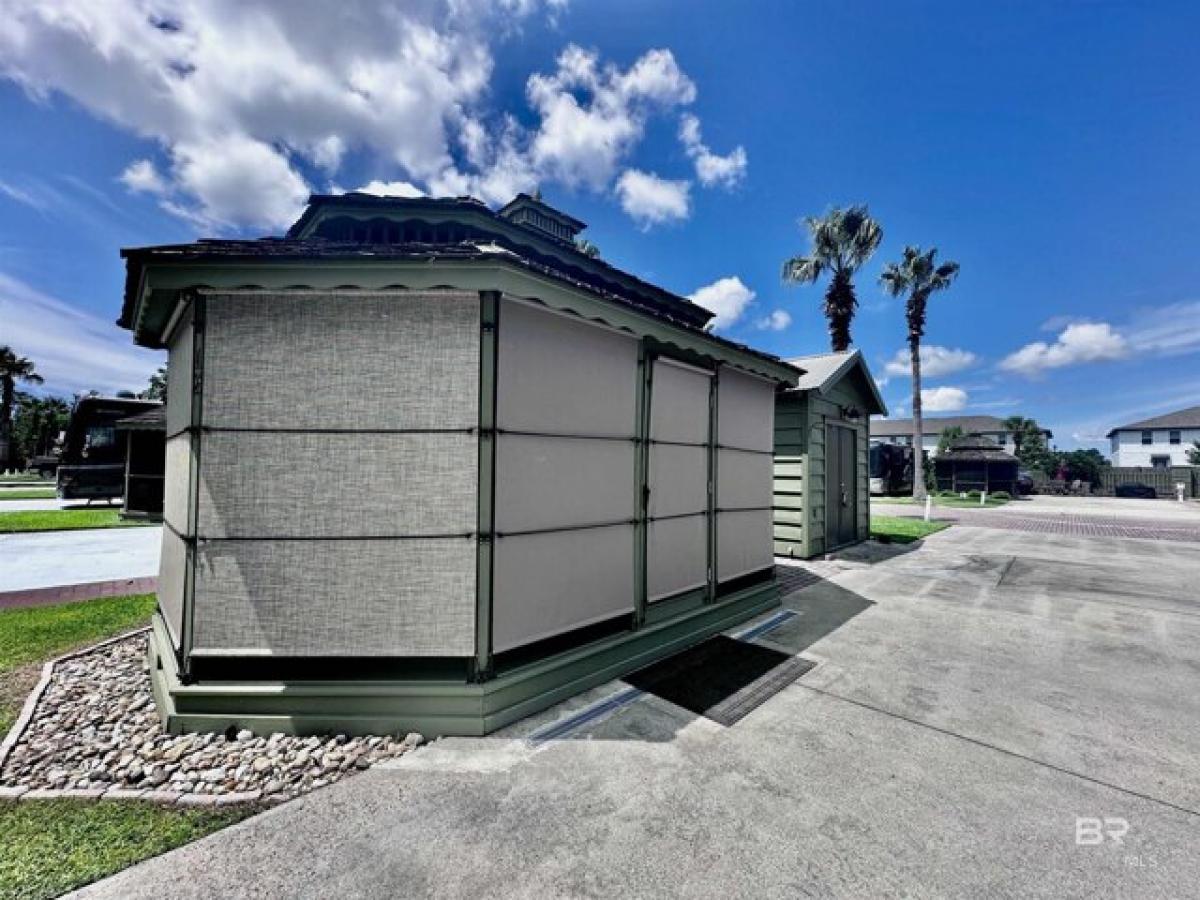 Picture of Home For Sale in Orange Beach, Alabama, United States