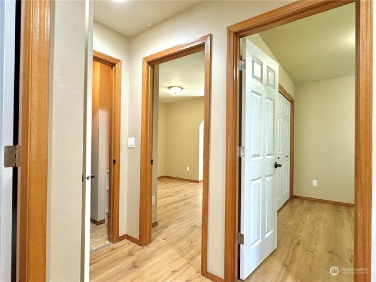 Picture of Home For Sale in Cle Elum, Washington, United States