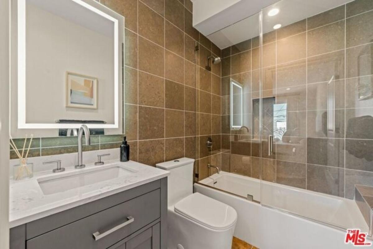 Picture of Home For Rent in Los Angeles, California, United States