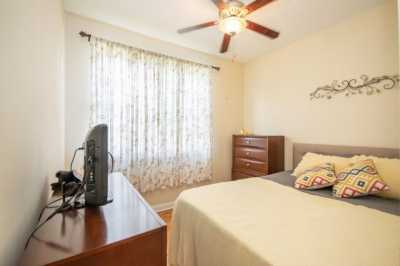 Home For Sale in Chicago, Illinois