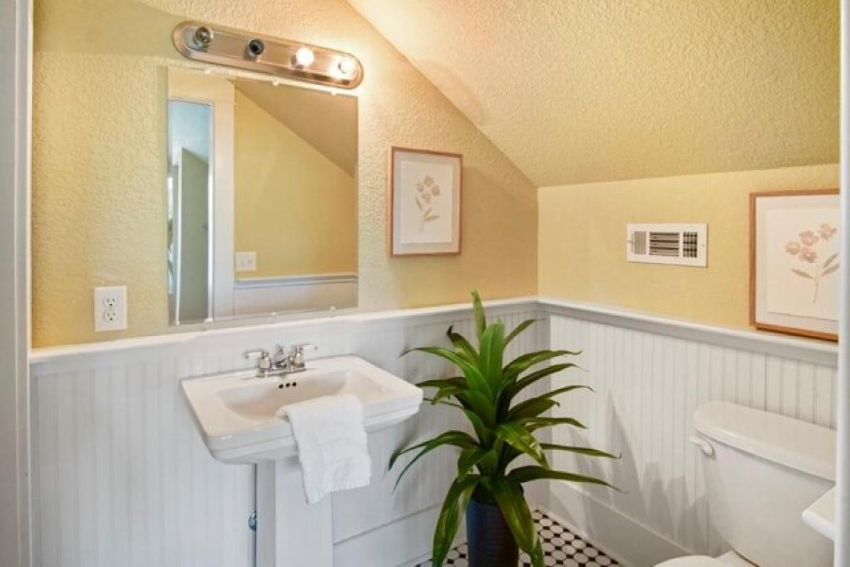 Picture of Home For Sale in Bentonville, Arkansas, United States