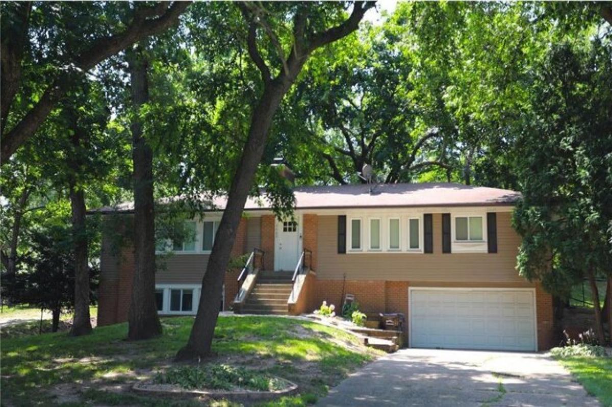 Picture of Home For Sale in Minnetonka, Minnesota, United States