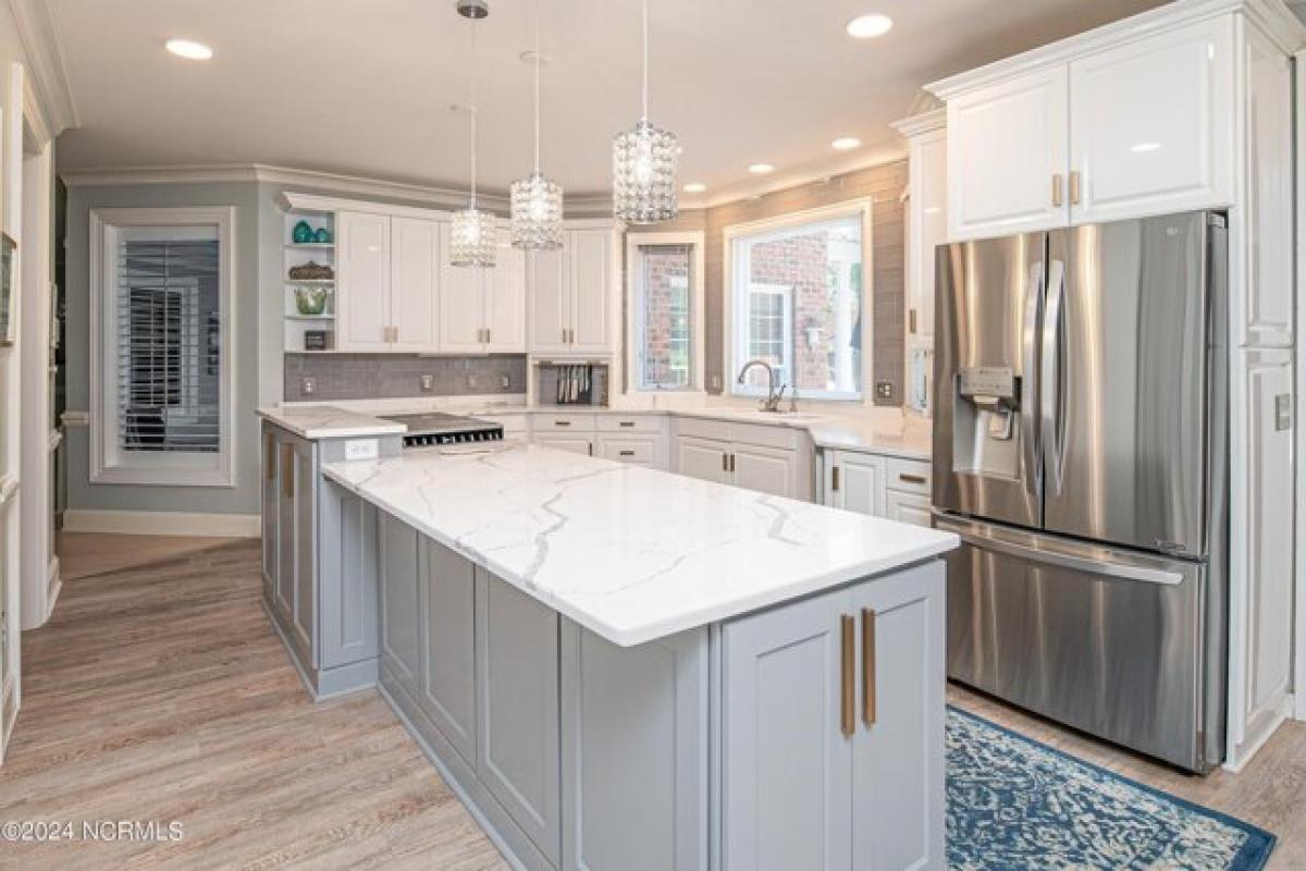 Picture of Home For Sale in Greenville, North Carolina, United States