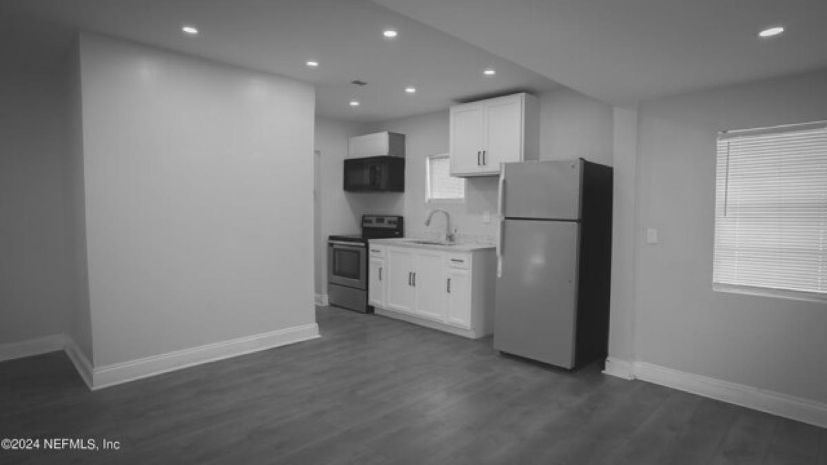 Picture of Home For Sale in Jacksonville, Florida, United States