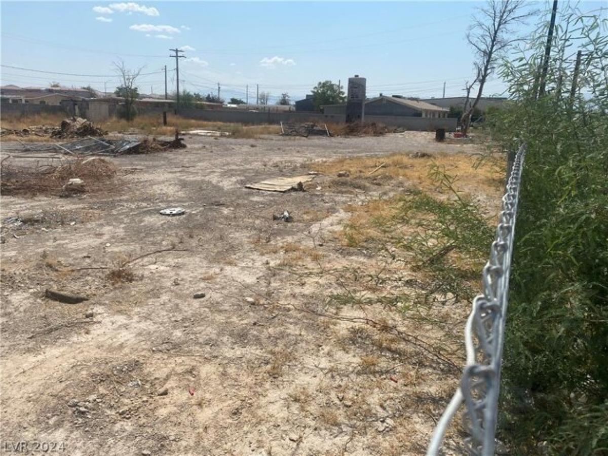 Picture of Residential Land For Sale in Las Vegas, Nevada, United States