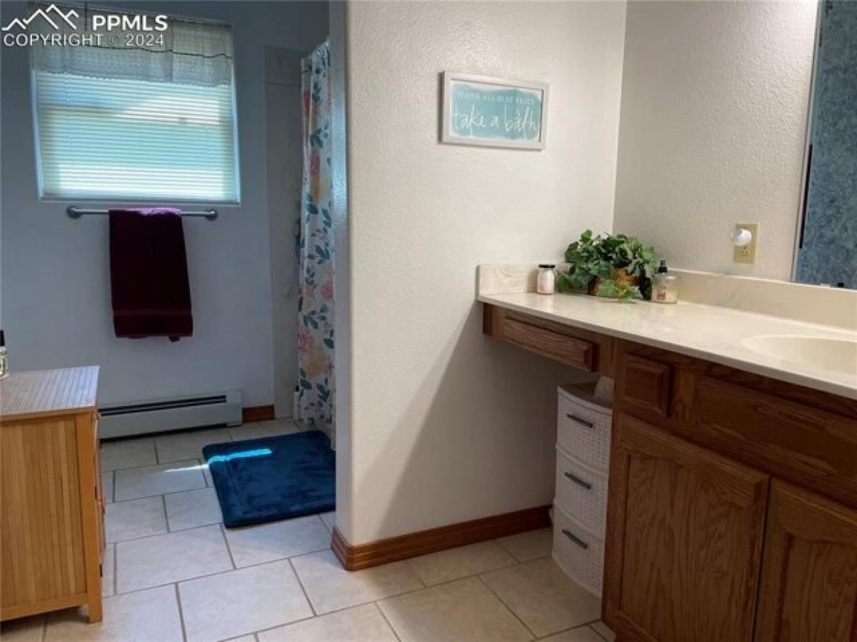 Picture of Home For Sale in Canon City, Colorado, United States