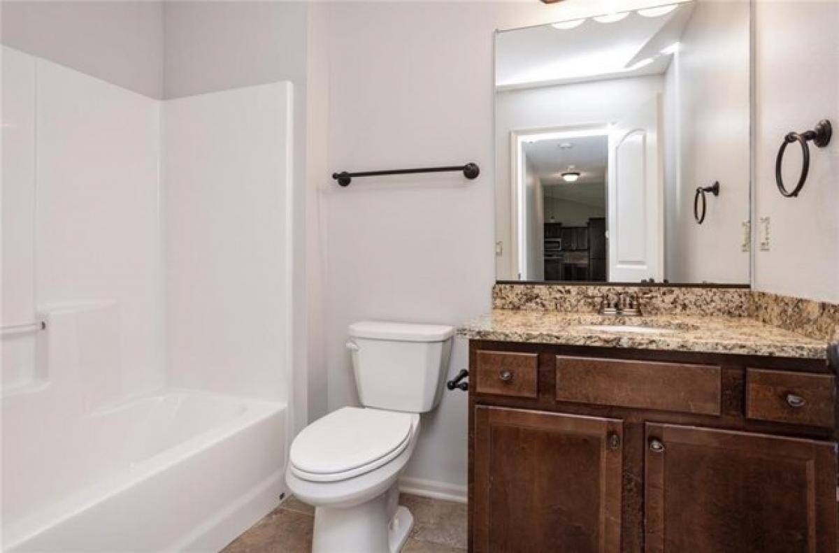 Picture of Home For Sale in Ankeny, Iowa, United States