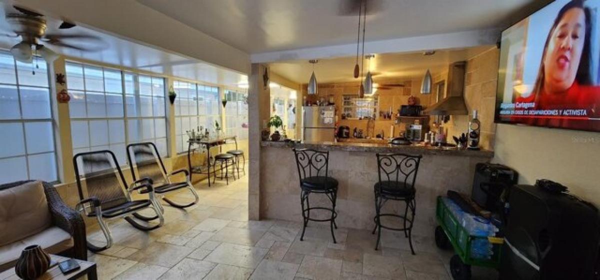 Picture of Home For Sale in Tampa, Florida, United States