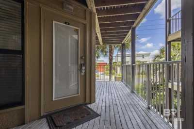 Home For Sale in Gulf Shores, Alabama