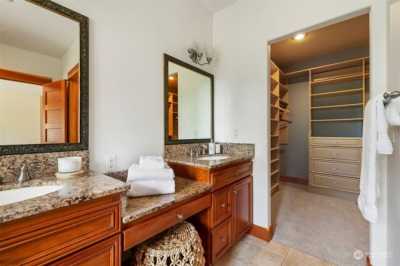 Home For Sale in Gig Harbor, Washington