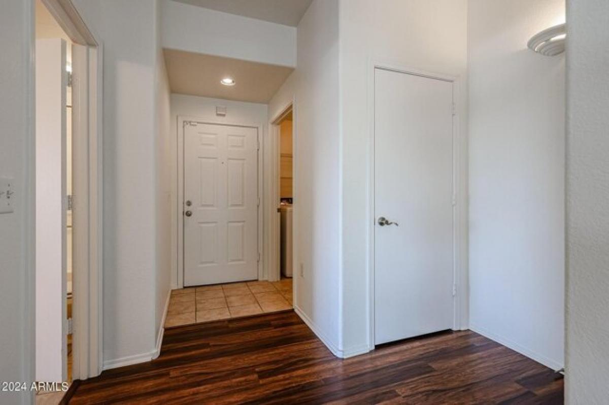 Picture of Home For Sale in Phoenix, Arizona, United States