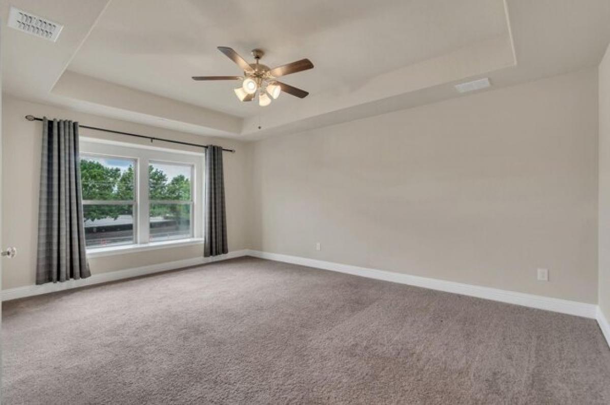 Picture of Home For Sale in Plano, Texas, United States