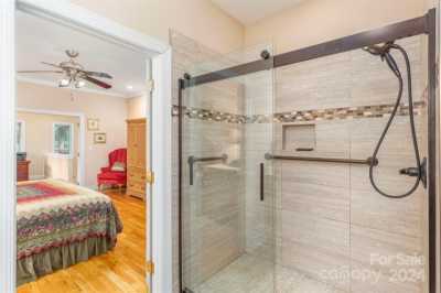 Home For Sale in Waynesville, North Carolina