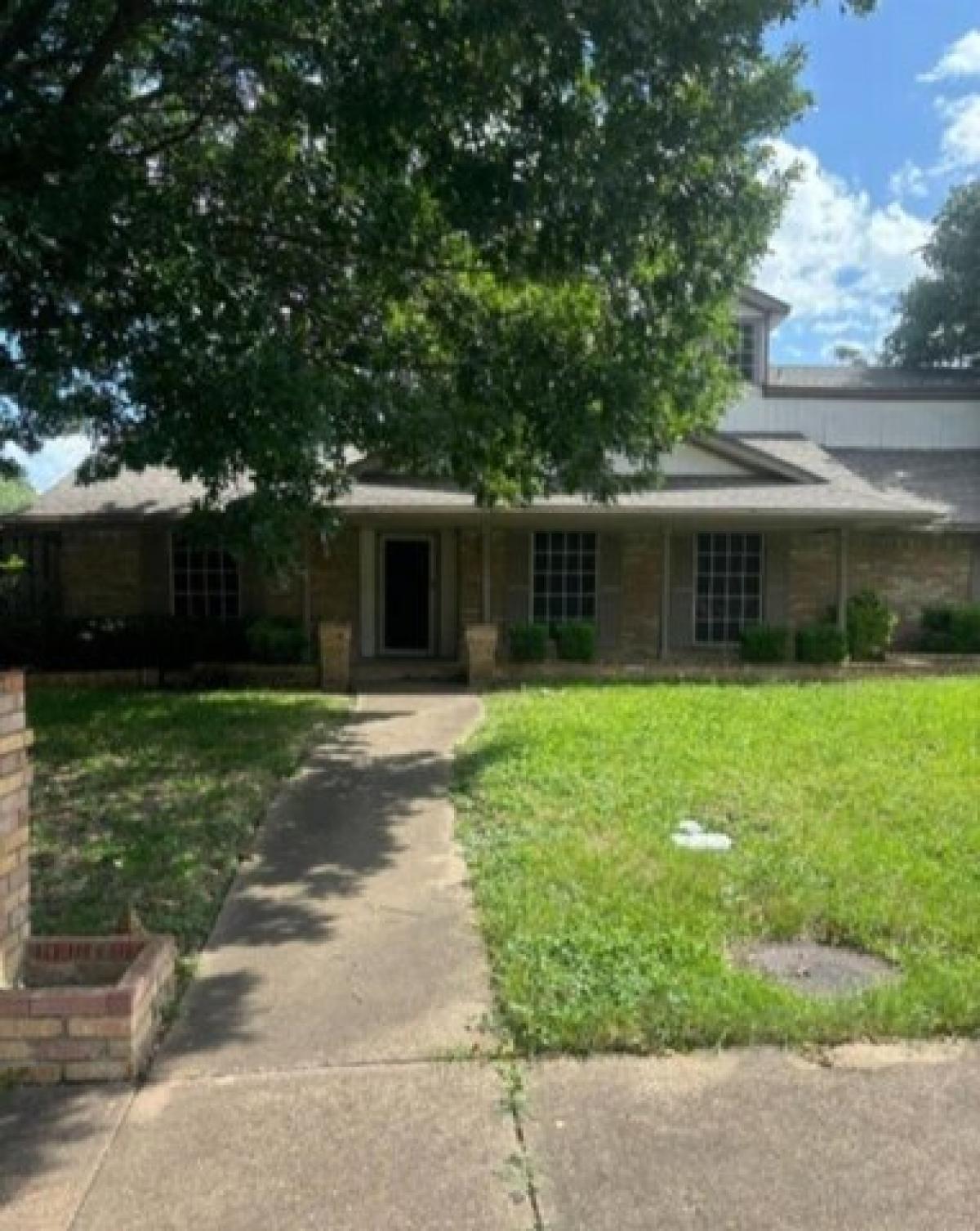 Picture of Home For Sale in Dallas, Texas, United States