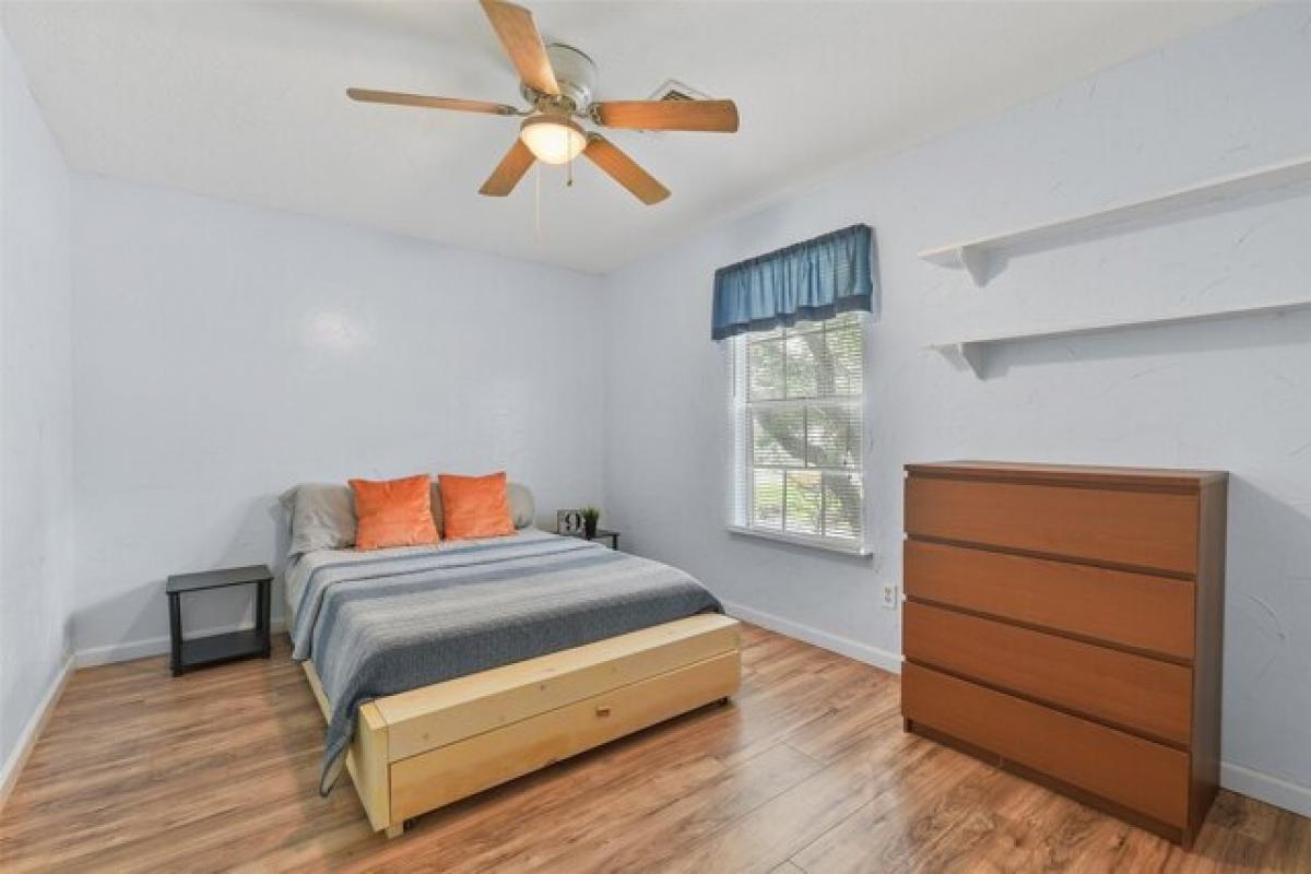 Picture of Home For Sale in Friendswood, Texas, United States