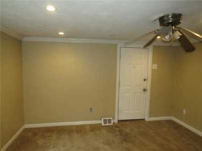 Home For Sale in Pittsburgh, Pennsylvania