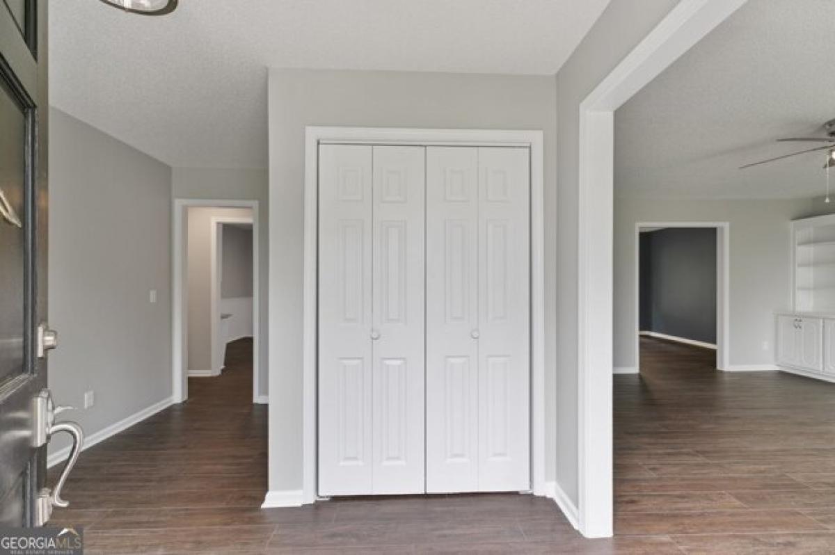 Picture of Home For Sale in Villa Rica, Georgia, United States