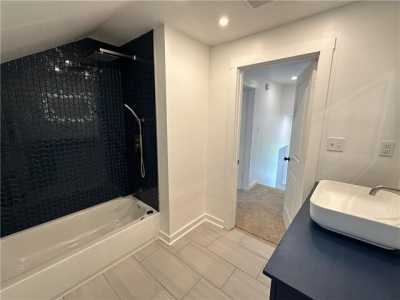 Home For Sale in Pittsburgh, Pennsylvania