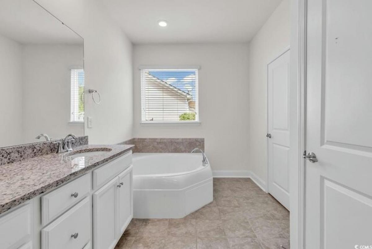 Picture of Home For Sale in Pawleys Island, South Carolina, United States