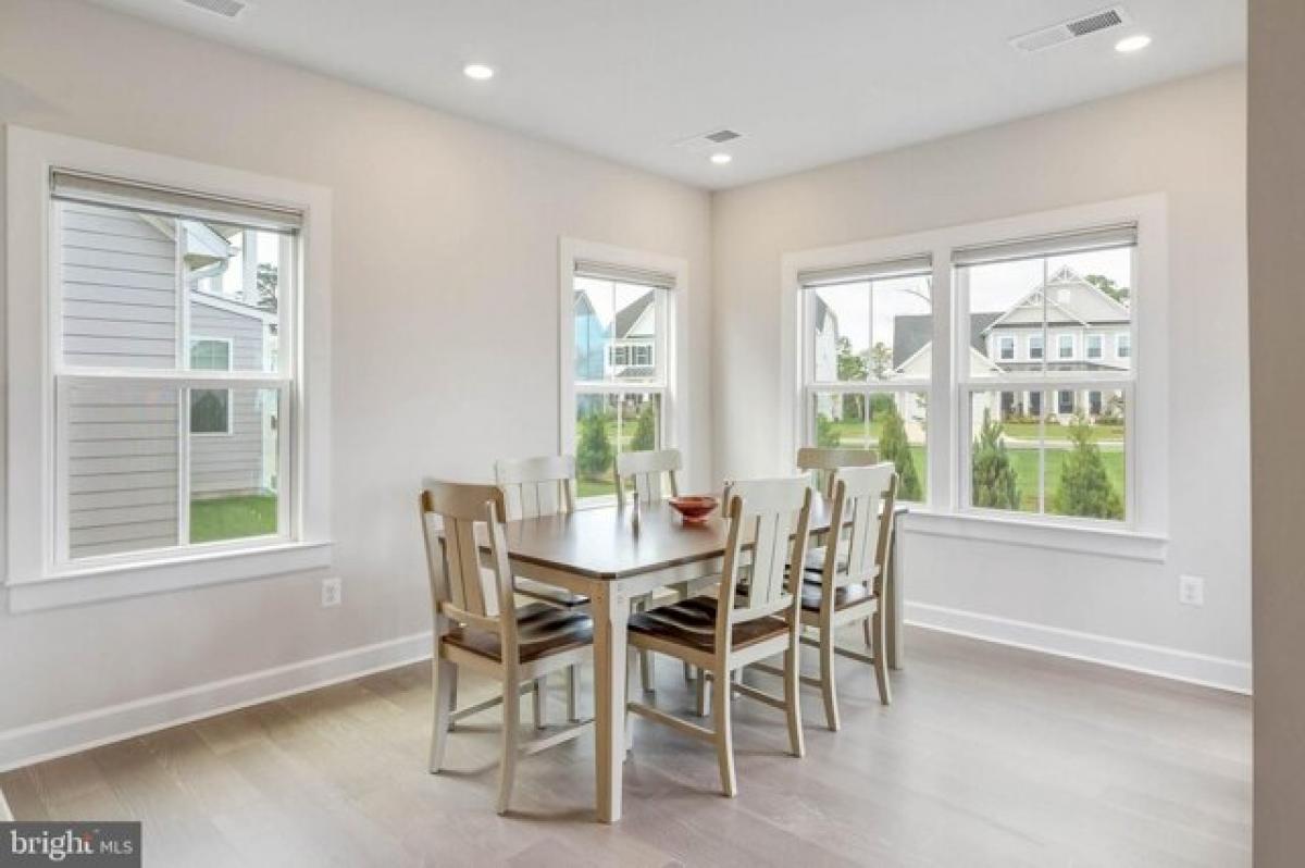 Picture of Home For Sale in Rehoboth Beach, Delaware, United States