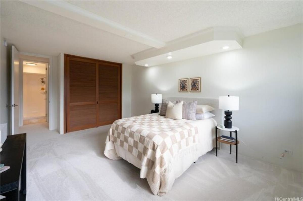 Picture of Home For Sale in Honolulu, Hawaii, United States