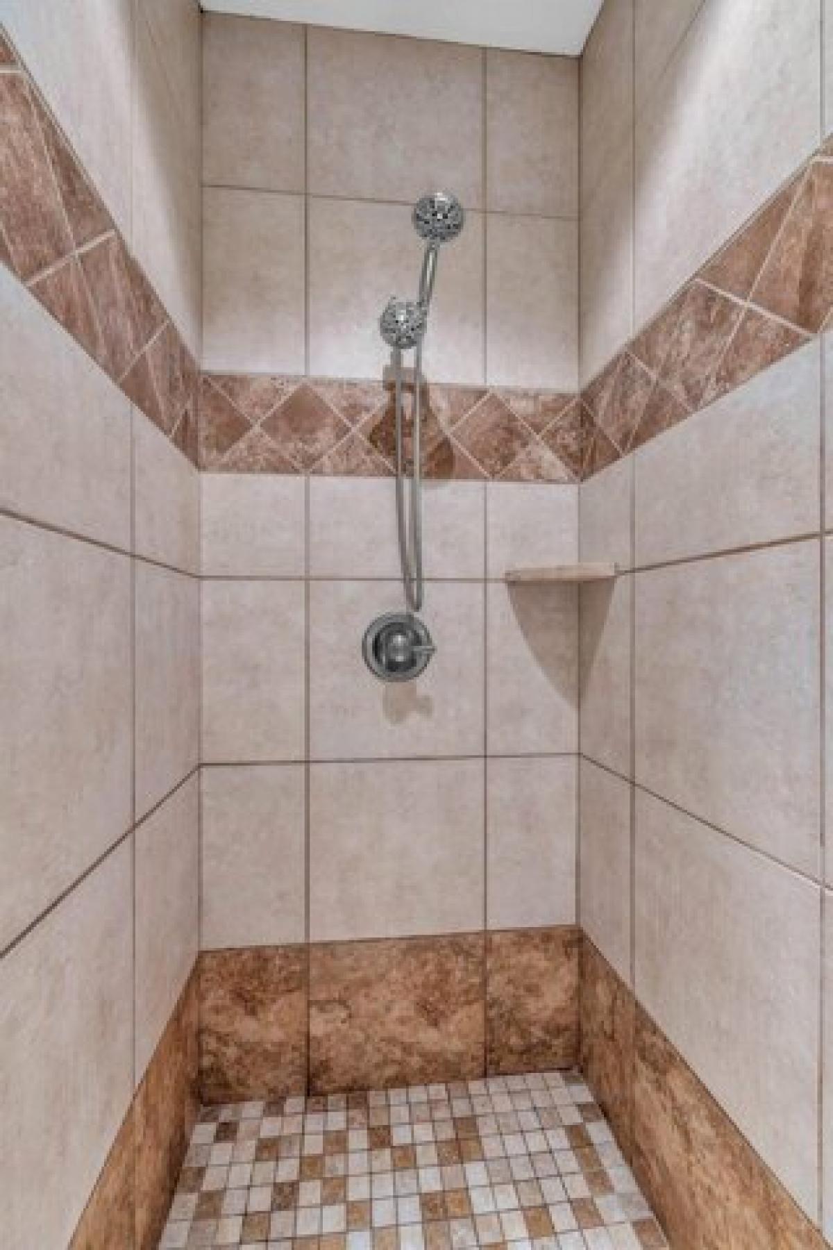 Picture of Home For Sale in Ooltewah, Tennessee, United States