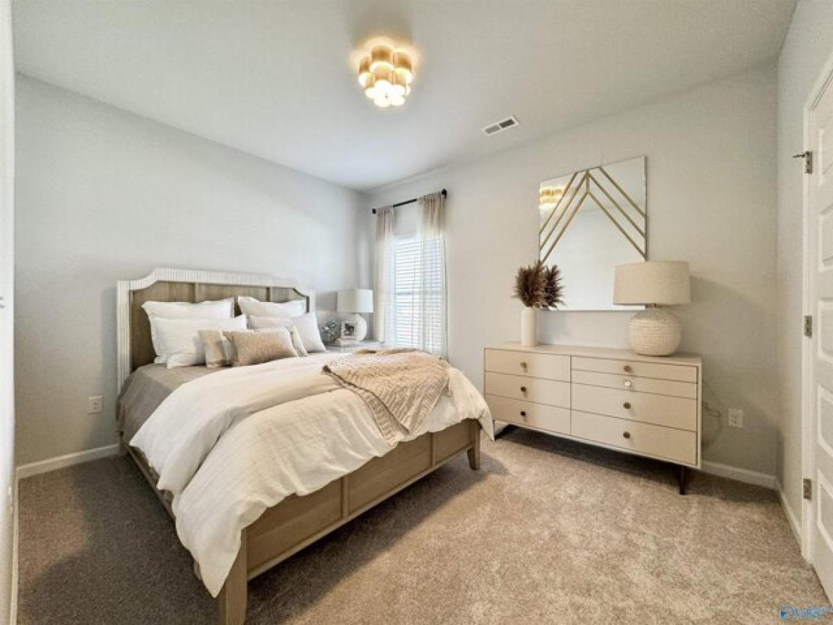 Picture of Home For Sale in Harvest, Alabama, United States