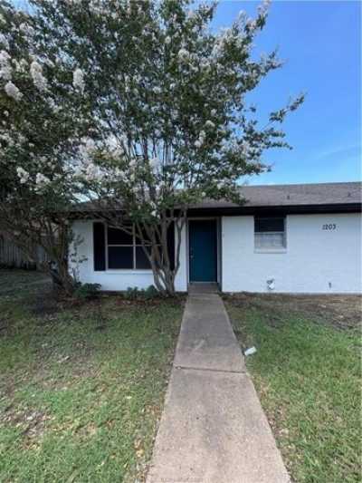 Home For Rent in College Station, Texas