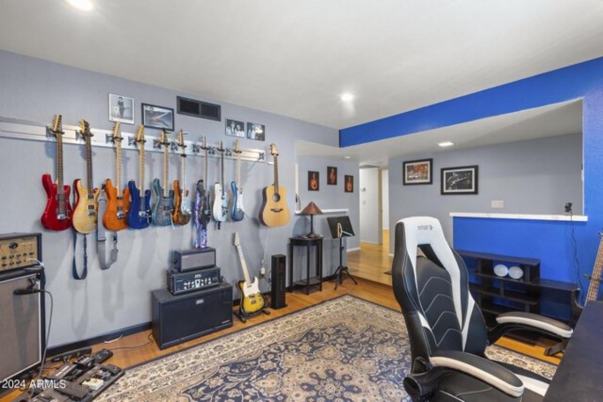 Picture of Home For Sale in Tempe, Arizona, United States