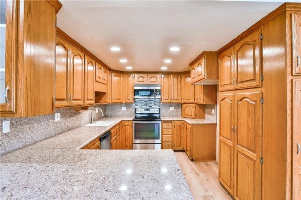 Picture of Home For Sale in Rancho Cucamonga, California, United States