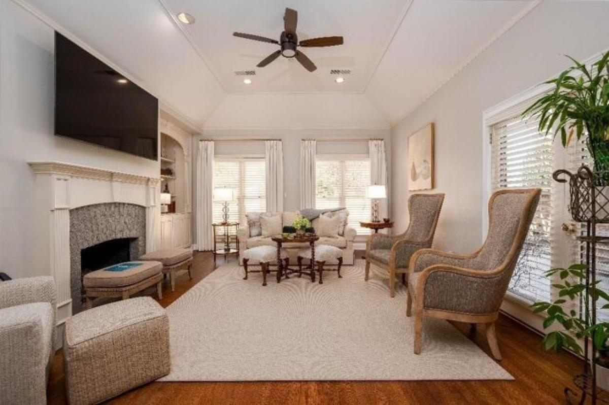 Picture of Home For Sale in Germantown, Tennessee, United States