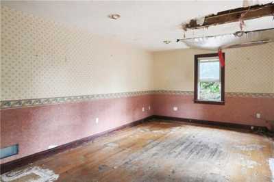 Home For Sale in Pittsburgh, Pennsylvania