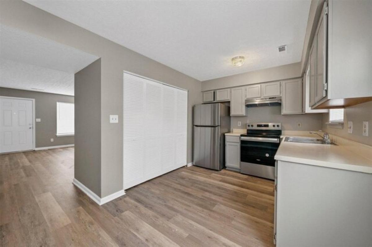 Picture of Home For Sale in Bowling Green, Kentucky, United States