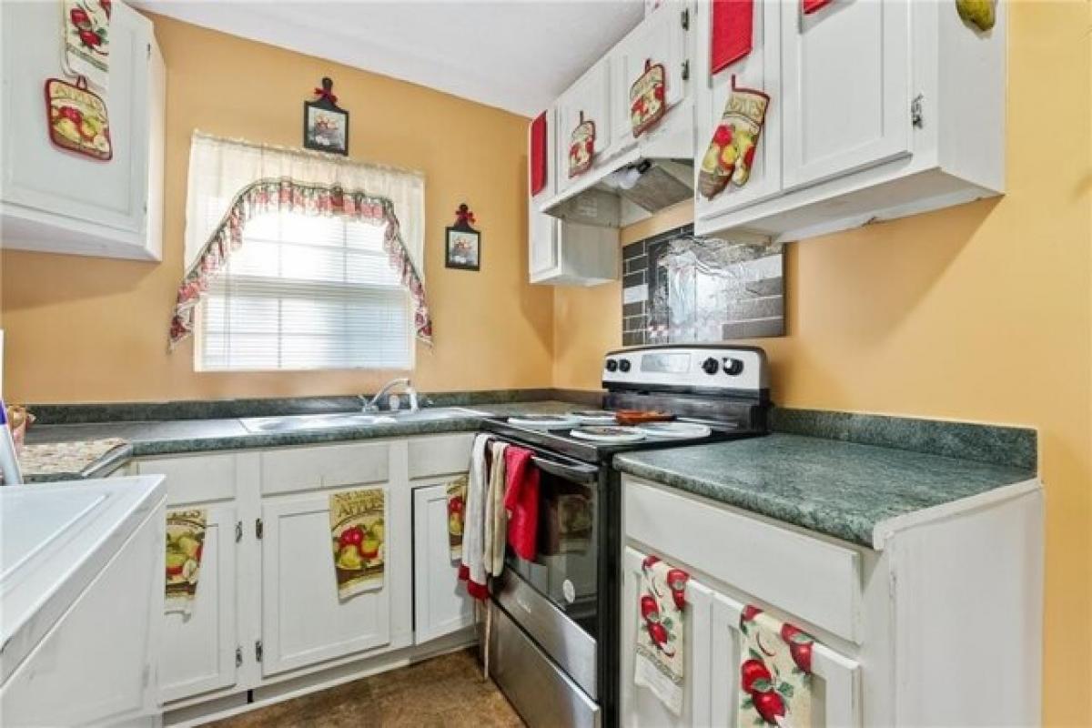 Picture of Home For Sale in Opelika, Alabama, United States