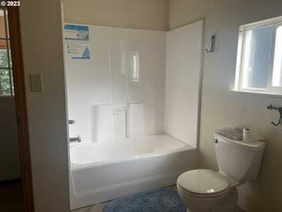 Home For Sale in Weston, Oregon