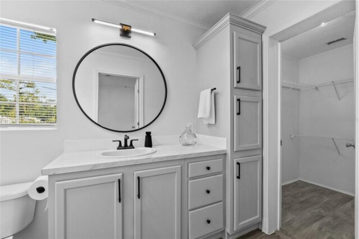 Picture of Home For Sale in New Port Richey, Florida, United States