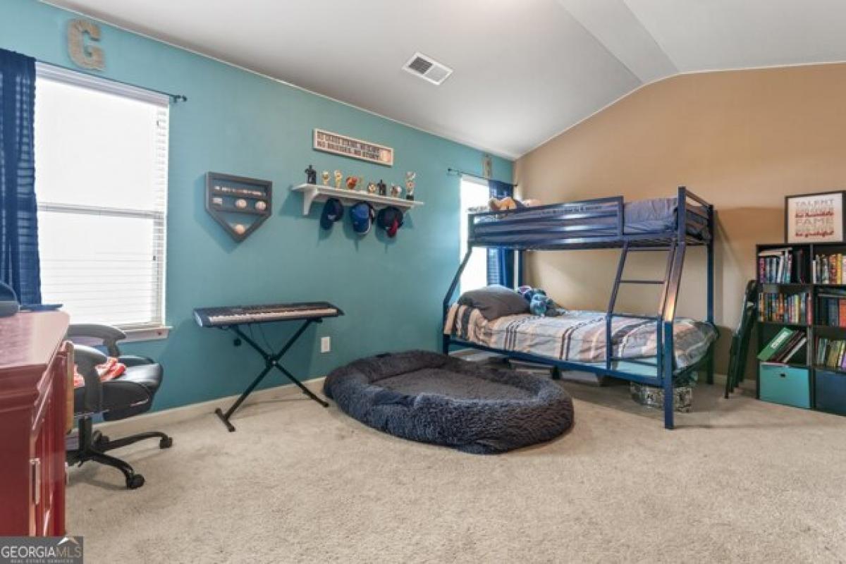 Picture of Home For Sale in Newnan, Georgia, United States