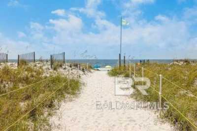 Home For Sale in Gulf Shores, Alabama